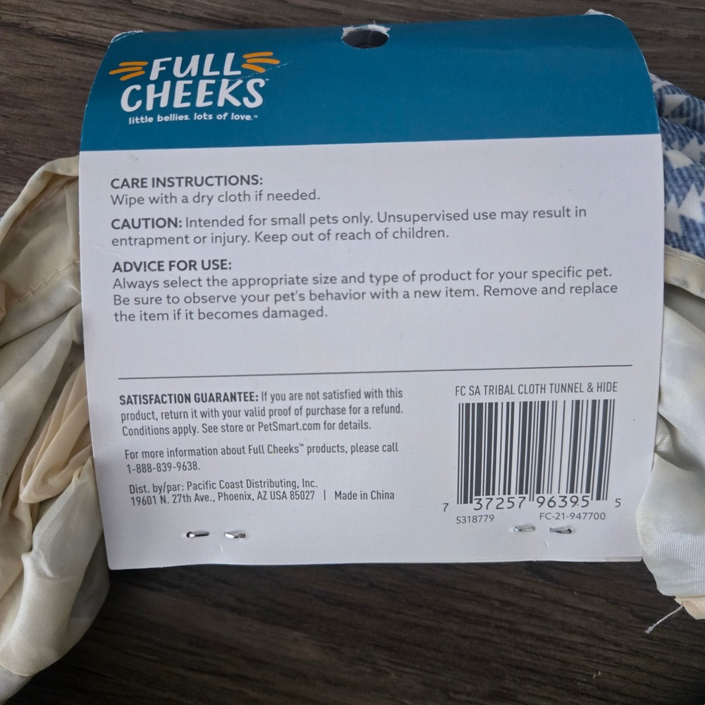 Full Cheeks Crinkle Hide Tunnel Small Pet Guinea Pig Rabbit Ferret Rat Playtime - Picture 4 of 4